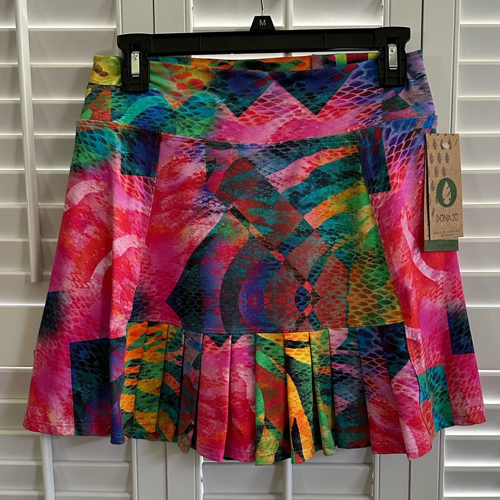 Donajo brand tennis/pickle ball skirt. NWT